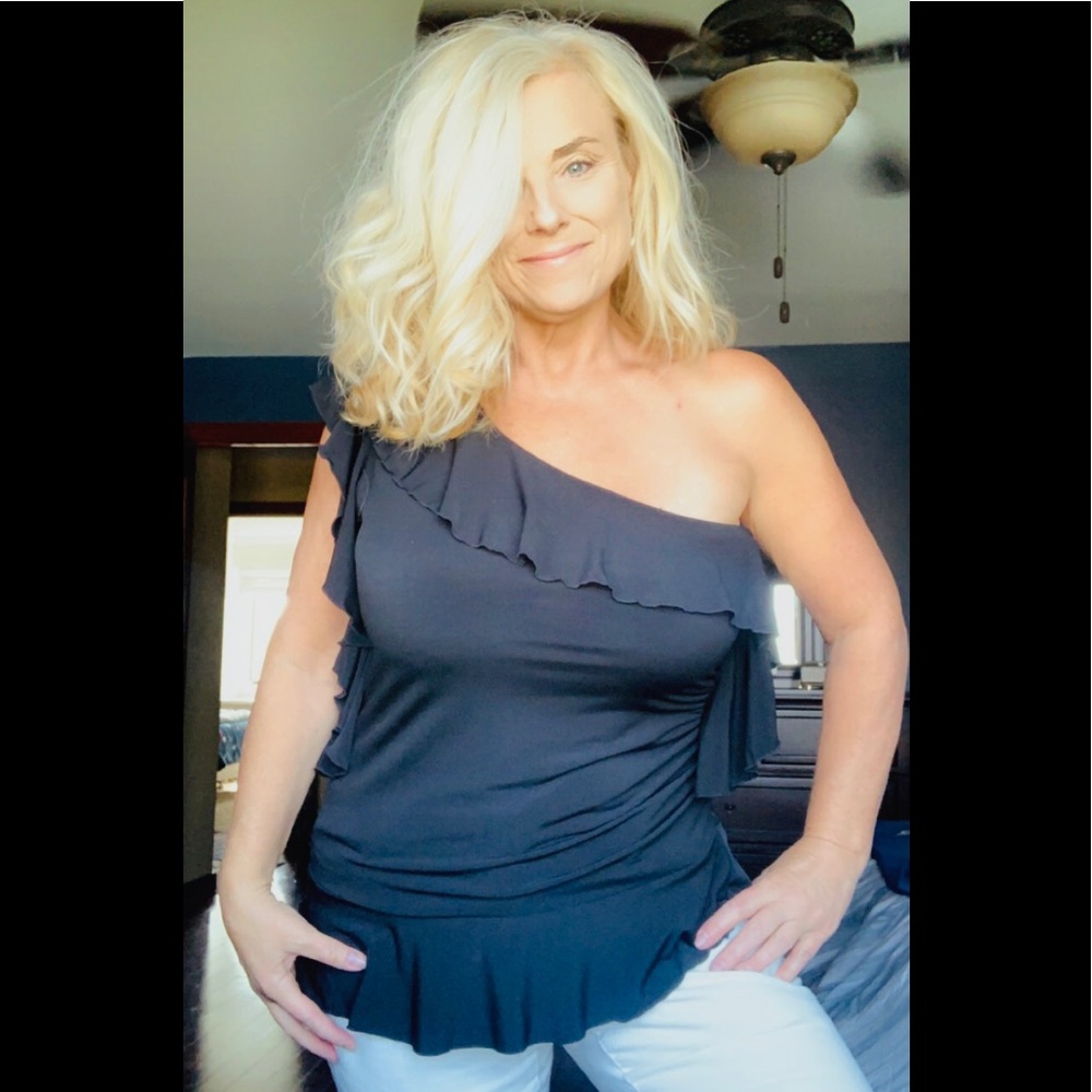 Allen B one shoulder black top size xlarge